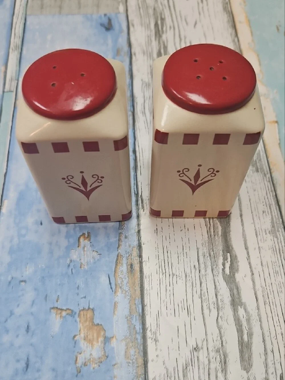 Temptations Cream and Red Decorative Salt and Pepper Shakers (Set of 2)
